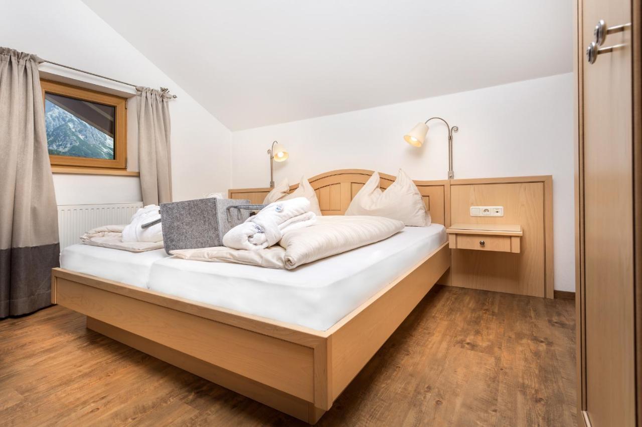Almhof Alpin Apartments & Spa Dienten am Hochkönig Exteriör bild